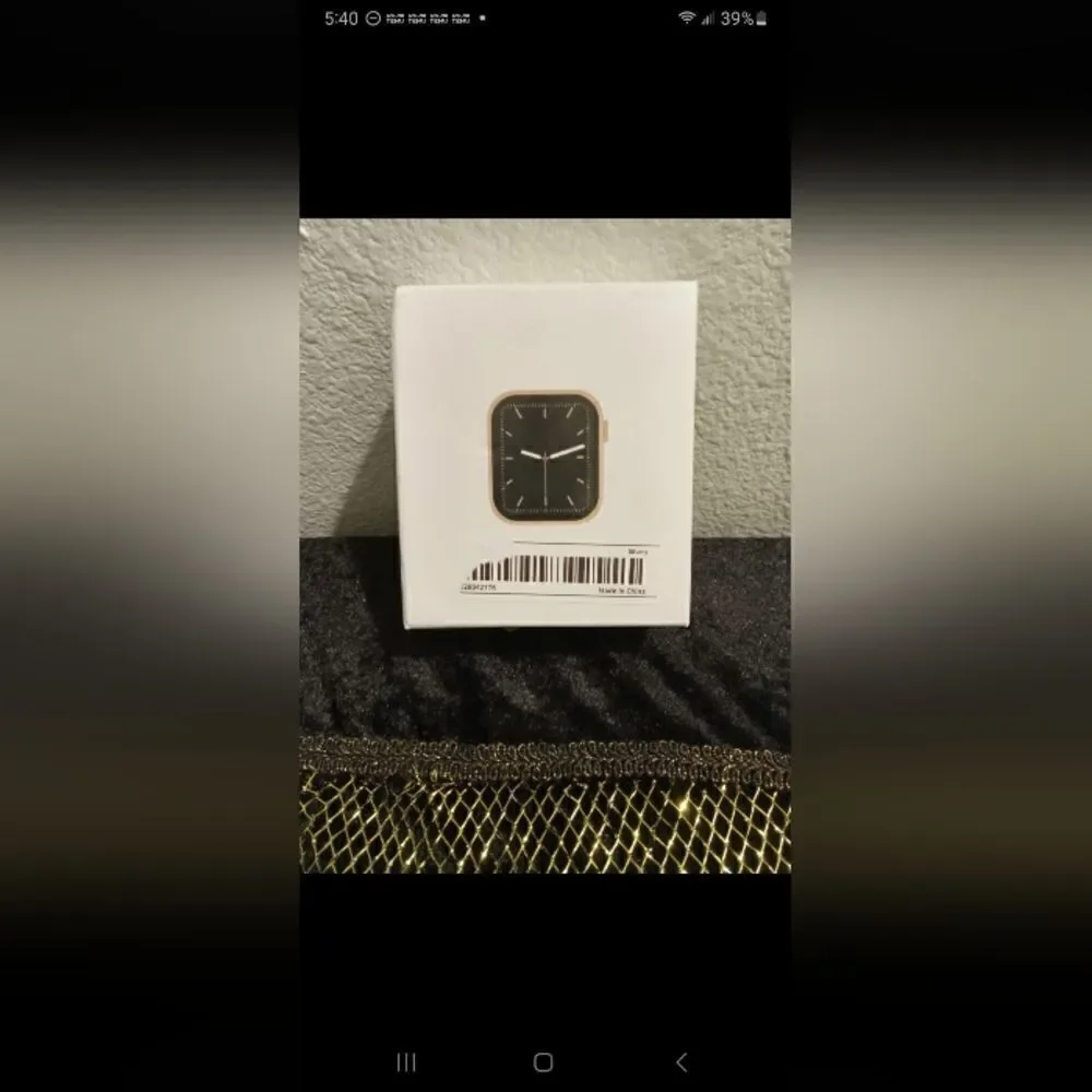 GT105 smart watch